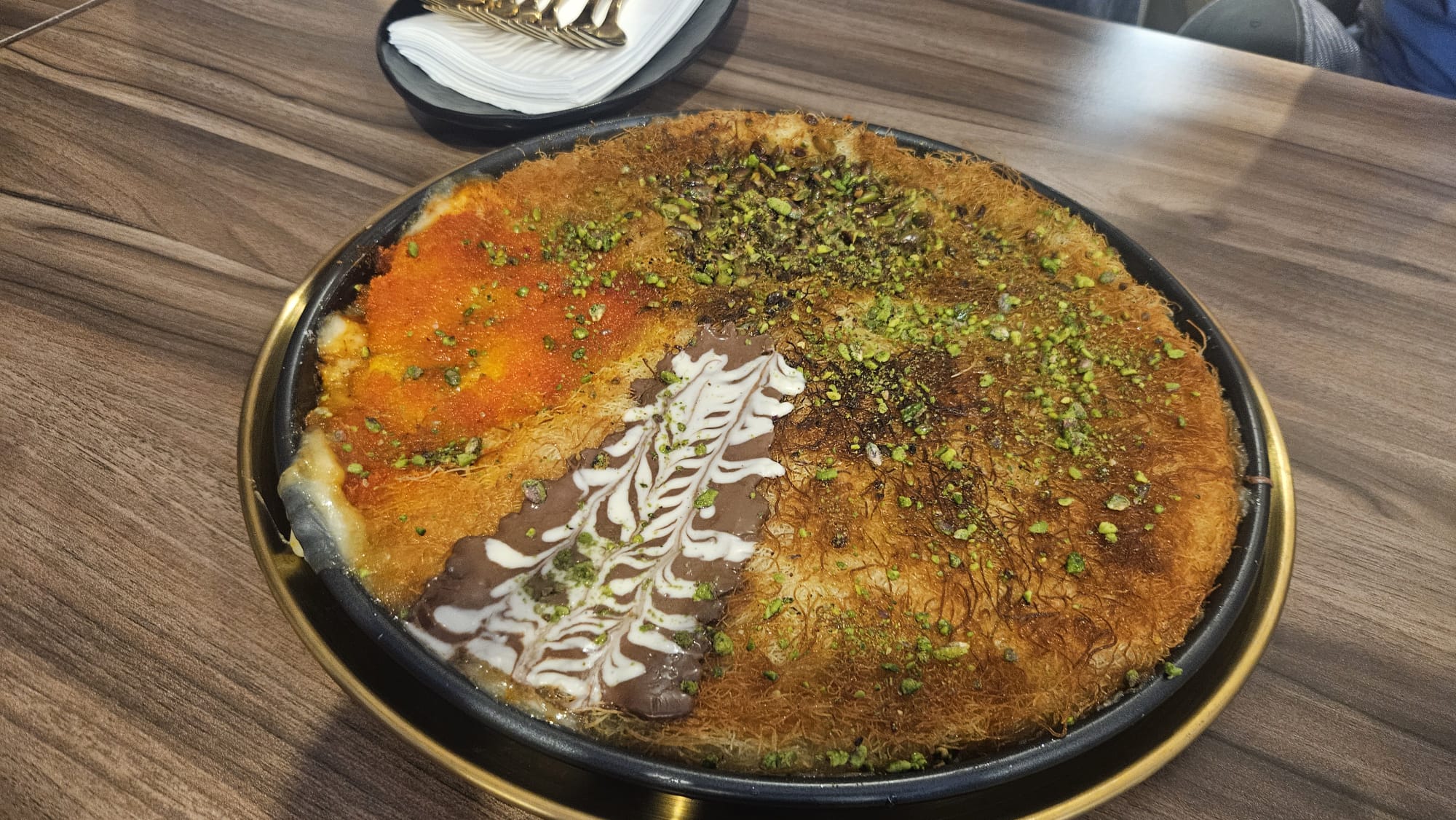מגש כנאפה בשלושה טעמים במסגרת יום גיבוש בדרוזלנד